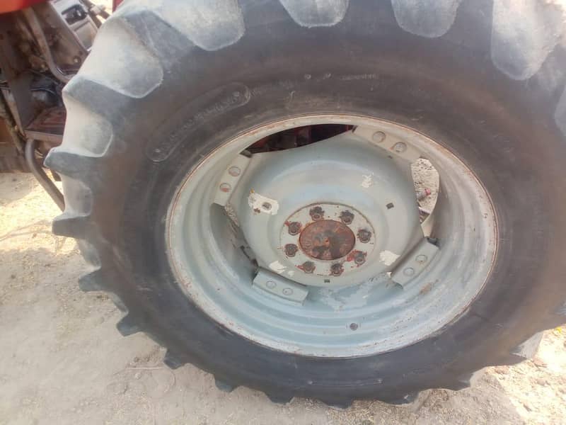 385 Tractor used 8