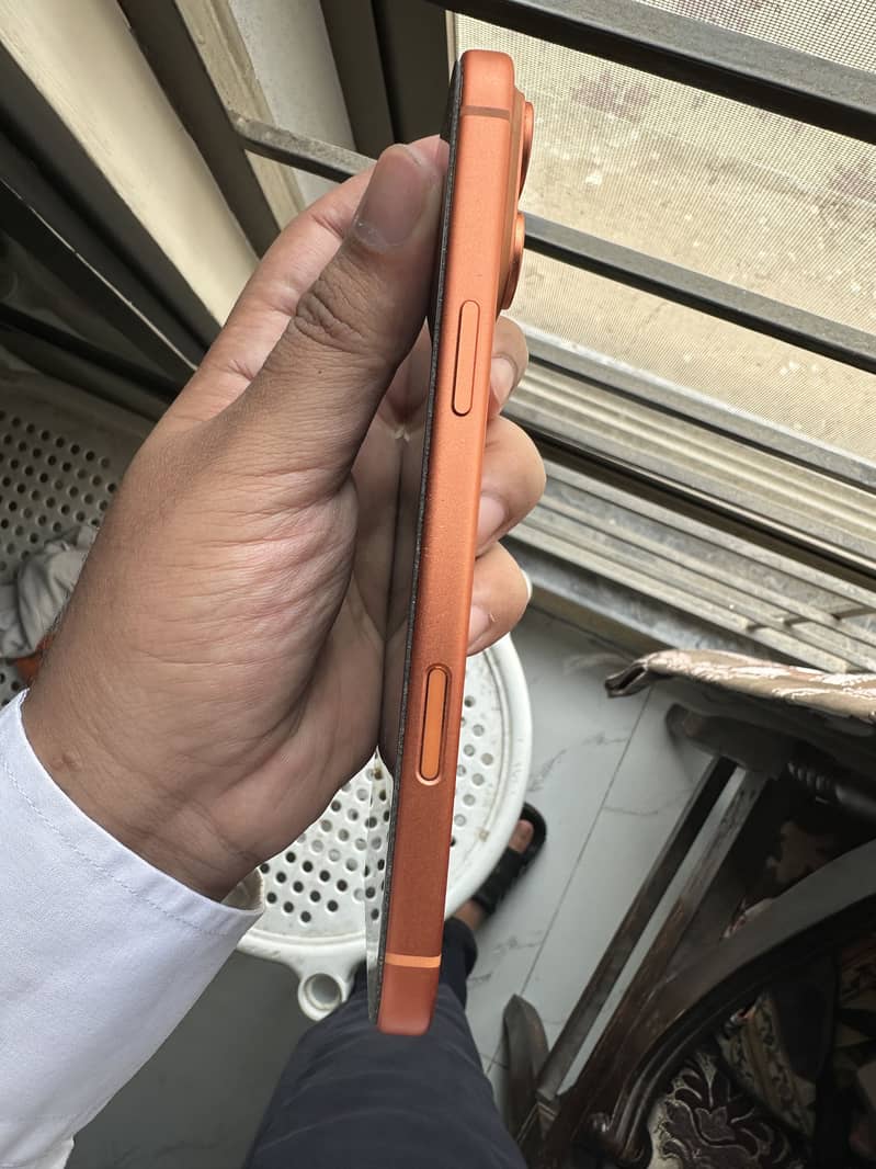 Iphone 17 pro max 3