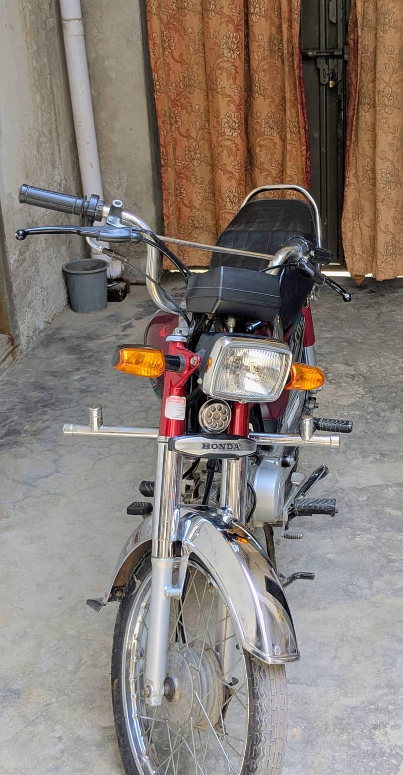 CD 70 10/10 Condition 0