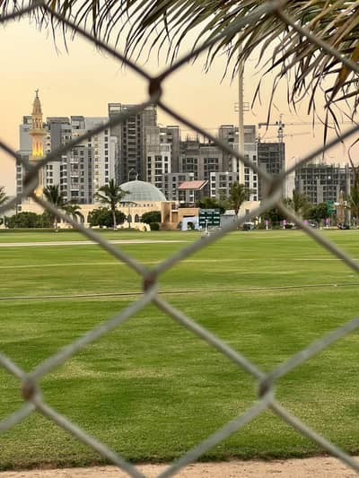 240 Sq Yard Plot available For Sale on Prime Location