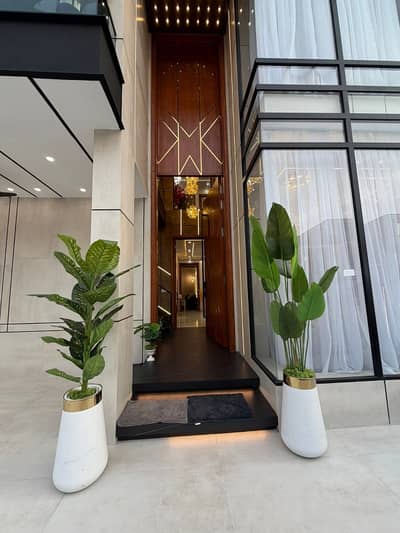 10 Maral Brand New Furnished Ultra Luxurious Designs House For Sale In Bahria Town Lahore Overseas B