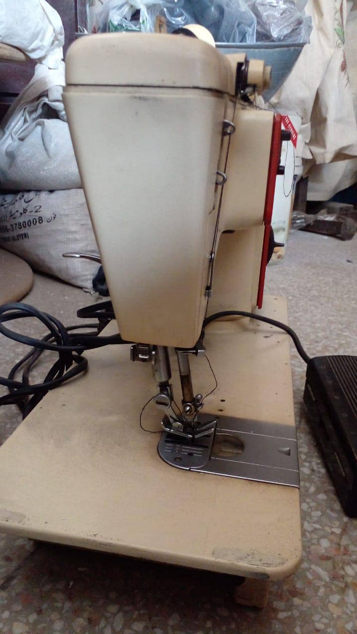 singer sewing machine 3