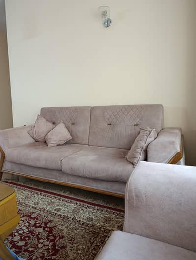 Modern Design Sofa Set ( Used )