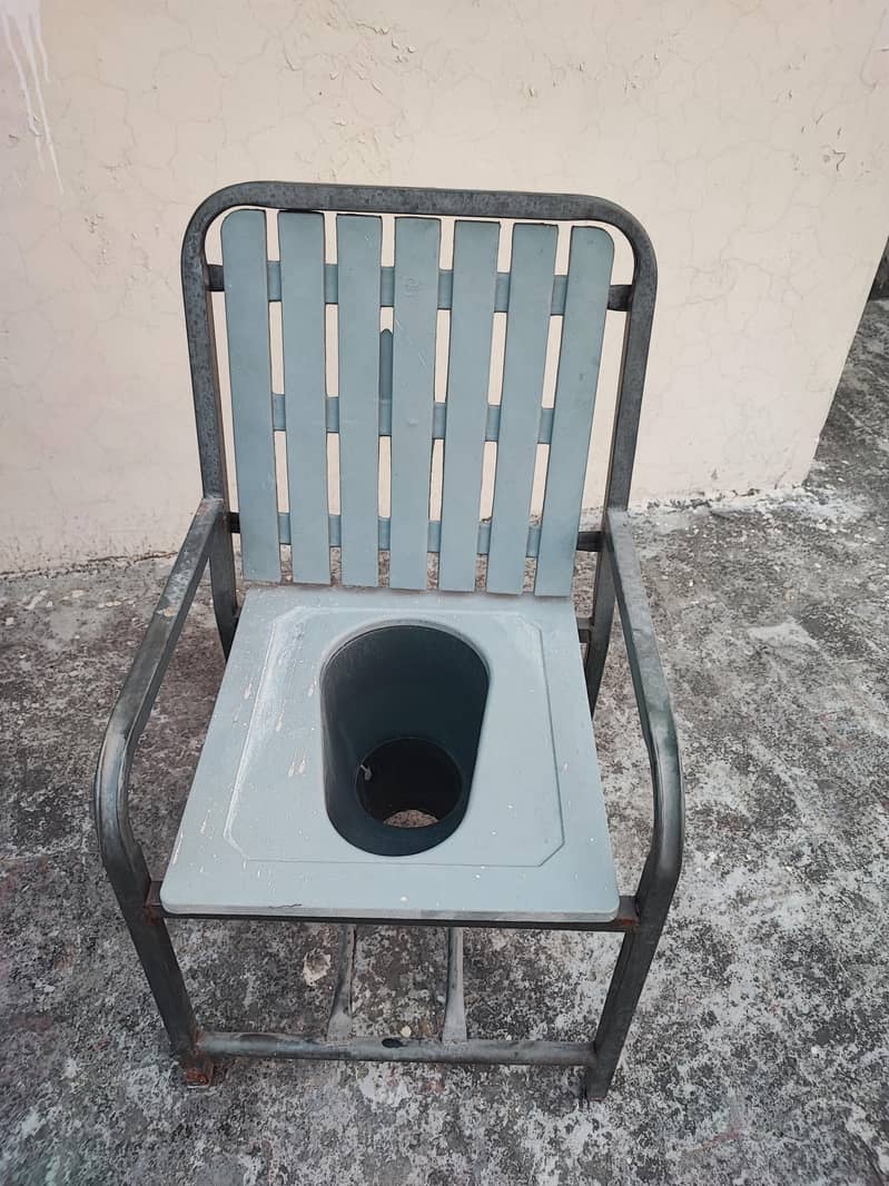 commode Chair 1