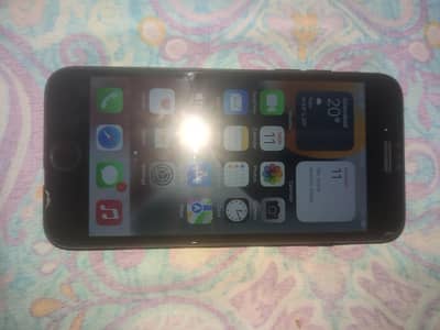 IPHONE 7 NON PTA BUT SIM WORKING