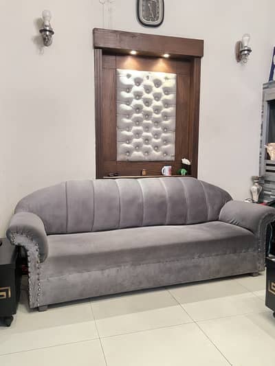 GREY VELVET PREMIUM SOFA SET (3 + 2 + 1) , EXCELLENT CONDITION, LAHORE