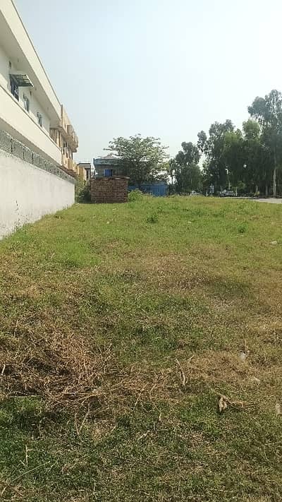 1 Kanal 20 Marla (50*90) Heighted Location Residential Plot for Sale in O9 Police Foundation