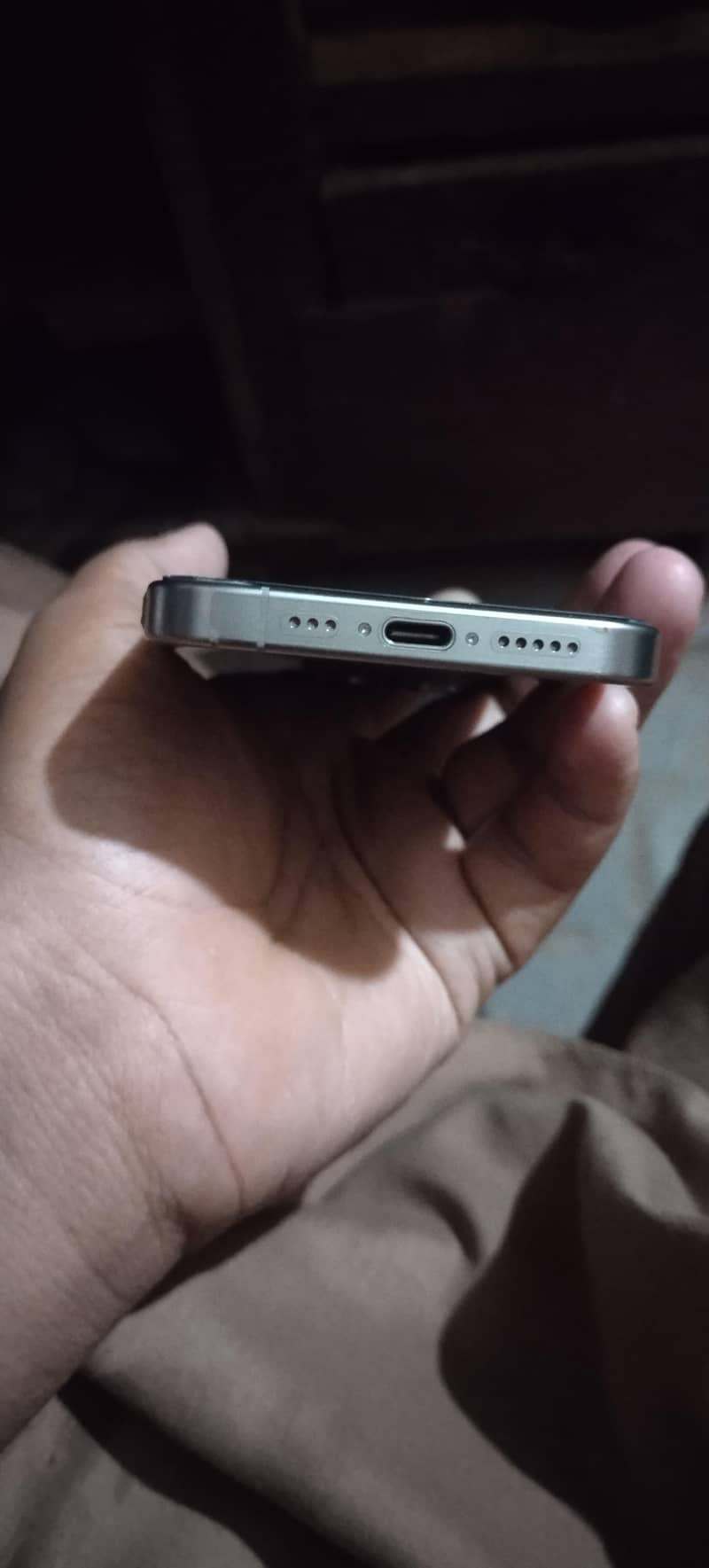 iphone 15 pro JV 3
