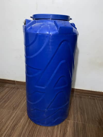 Leader water tank 450