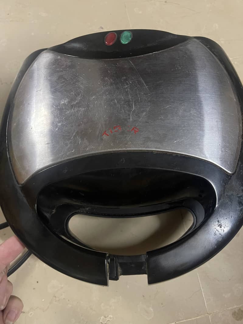 Sandwich maker 0