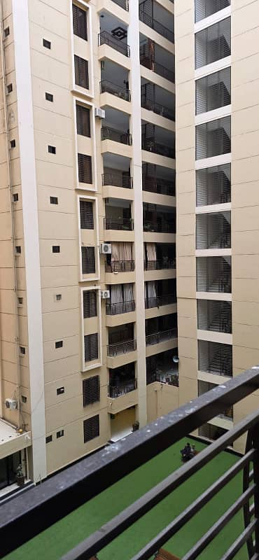 4 Bed DD 2200 Square Feet Facing Park Builder Transfer King Presidency, Block 3A, Gulistan-e-Johar