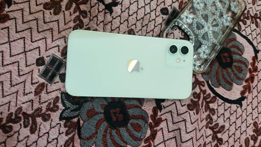 I phone 12 used