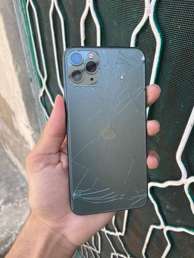 iPhone 11 Pro Max very good price exchange possible