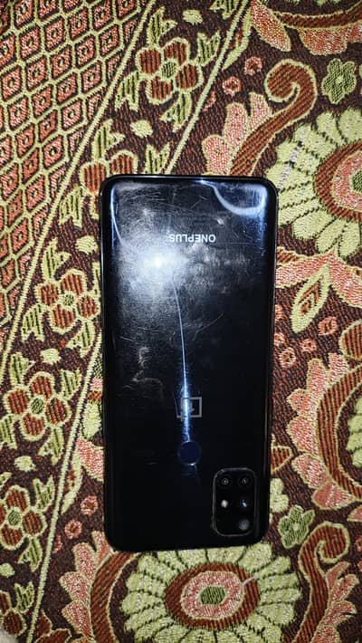 onepuls nord n10 5g  6 / 128 Snapdragon 690
