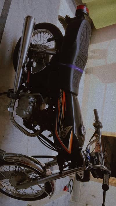 Honda 125 10/10 condition