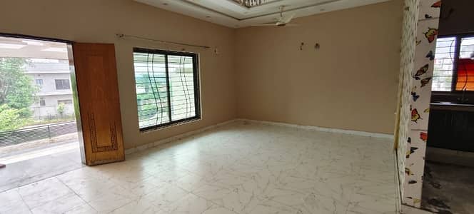 7 Marla Upper Portion For Rent