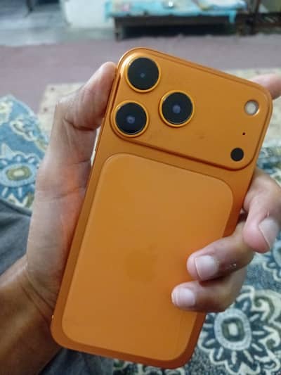 iphone 17 pro max convert XR