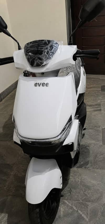 evee gen z pro Registered with Number plate