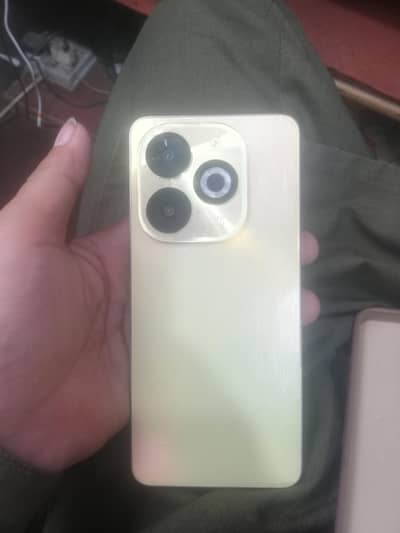 Smart 8pro 8/128  urgent sale