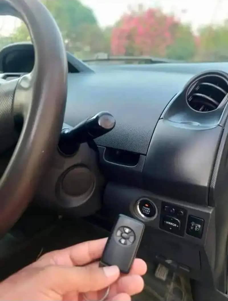 Vitz 2006/11 Push Start 7
