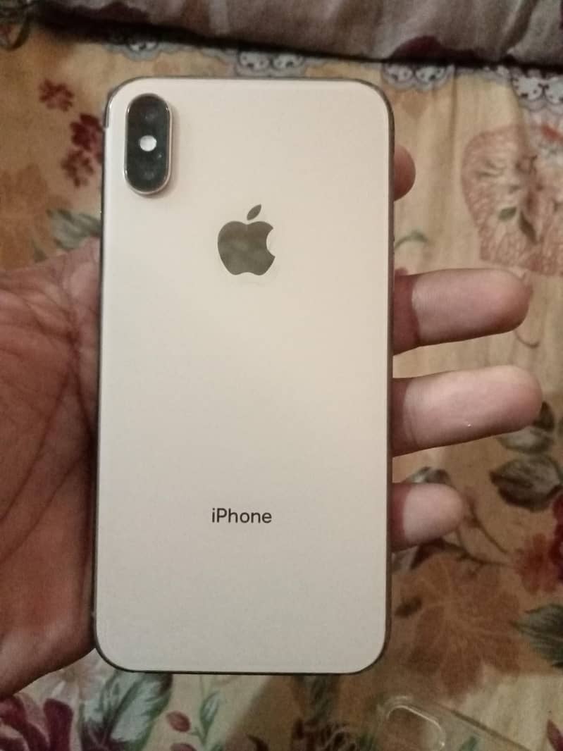 iphone xs 1