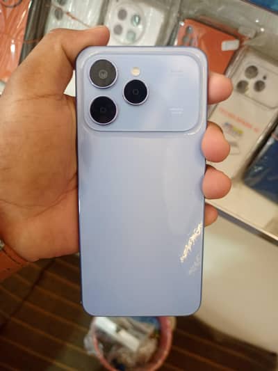 Tecno spark 40 with box 45 original charger 10month warranty 10by10