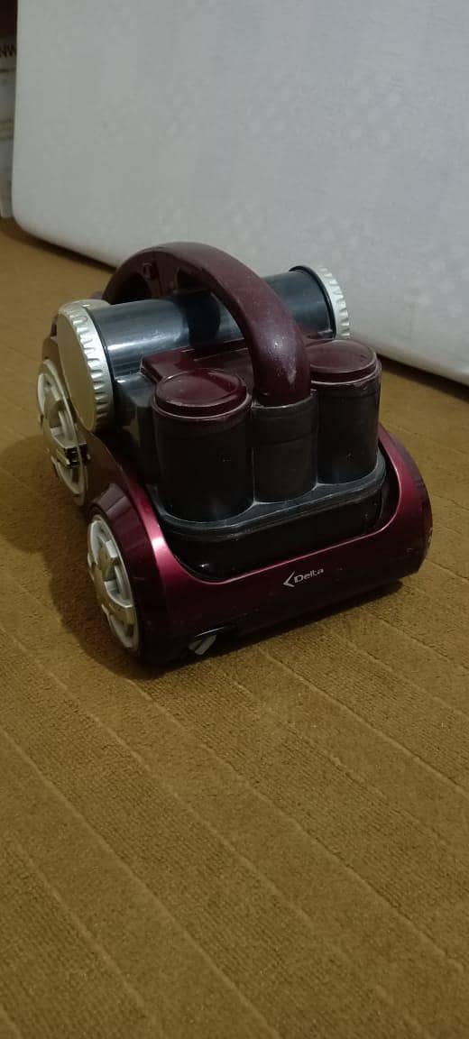 Vacuum Cleaner 2