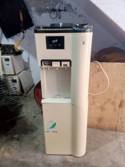 Dispensor for sale