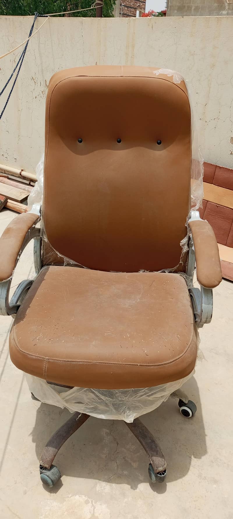 chair 0