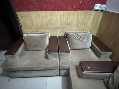 5 setar sofa use condition