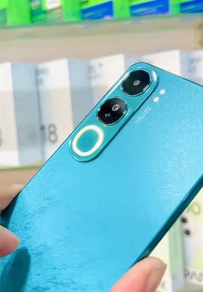 Vivo Y200 8GB RAM 256GB Storage | Excellent Condition