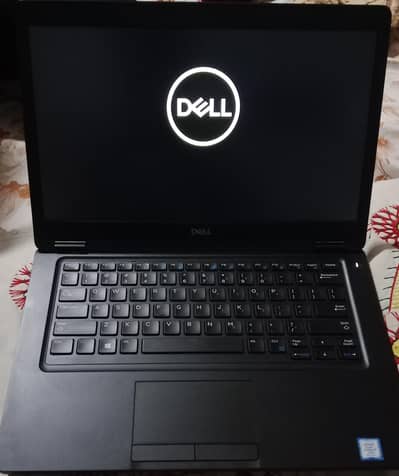 Dell 5490 8 GB Ram 256 GB NVME