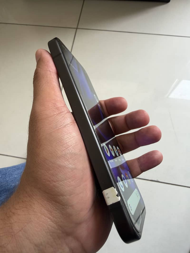 Google Pixel 9a 3