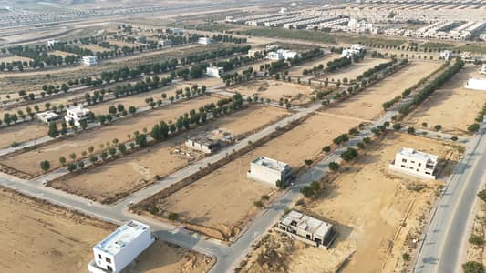 272 Sq Yd Category Plots For Sale Precinct-30, Bahria Town Karachi. Adjacent to Jinnah Avenue | Heighted & Level Plots | Just 12 Mins Drive from Main Gate | Fully Developed & Ready-to-Construct Plots Available at Attractive Investor Rates.