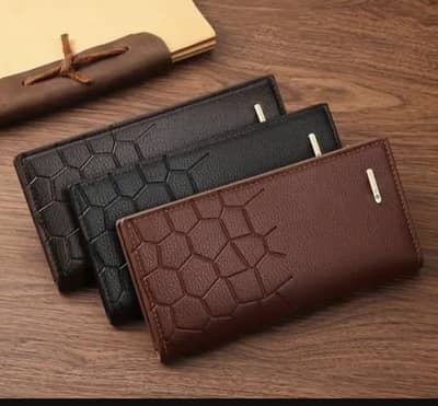 Premium Leather Wallet for Men - Stylish Croc Texture & Durable Design