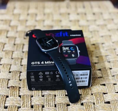 Amzfit GTS 4 mini