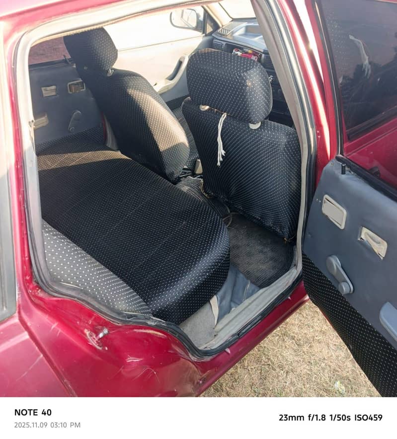 1996 model Daewoo Urgent sail. 3