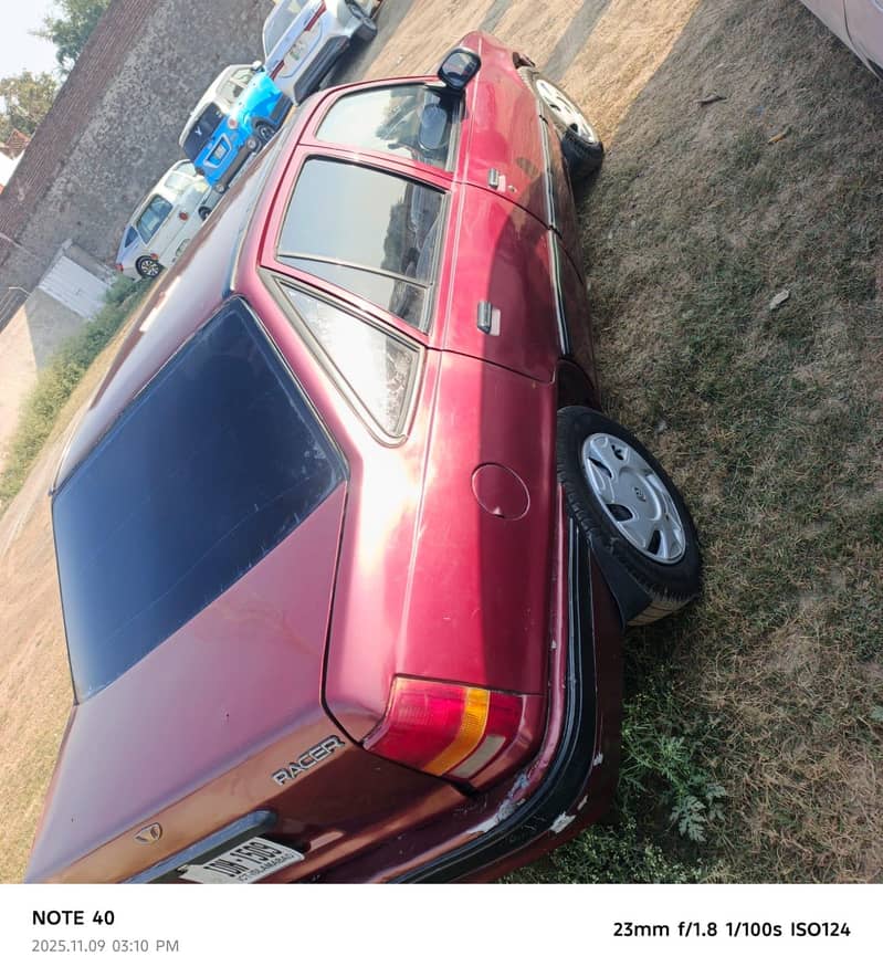 1996 model Daewoo Urgent sail. 4