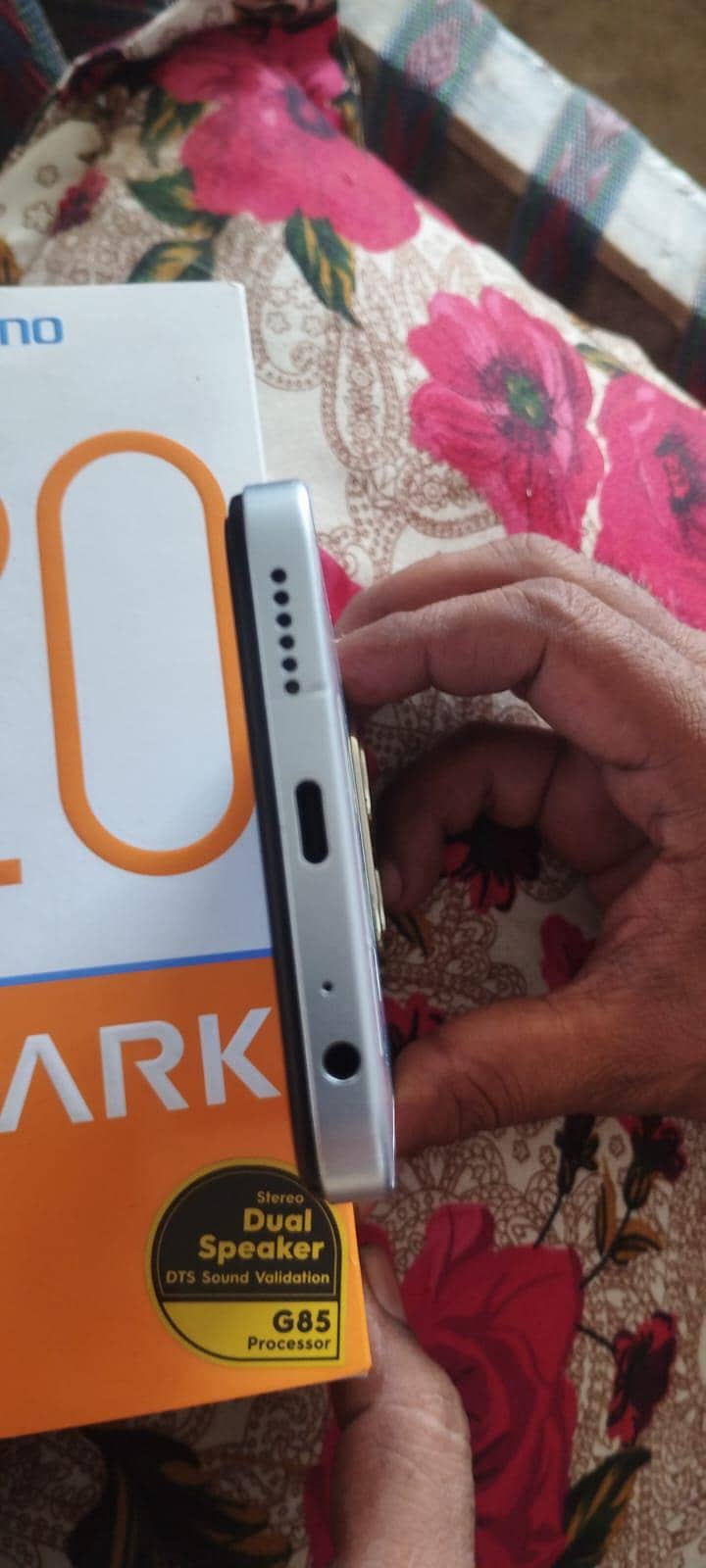 tecno spark 20 3