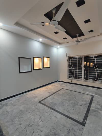 B17 block c ground portion for rent near to the merkaz masjid and park