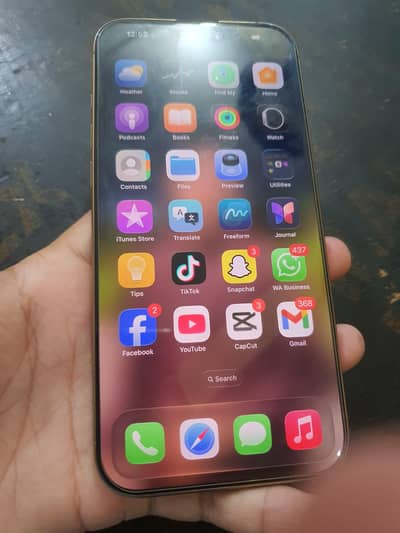 I phone 16 pro max jv