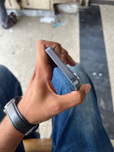 13 pro 128 GB unlock