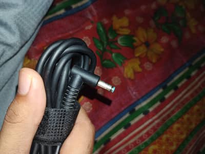 Original HP 65W Laptop Charger - Blue Pin (Excellent Condition)