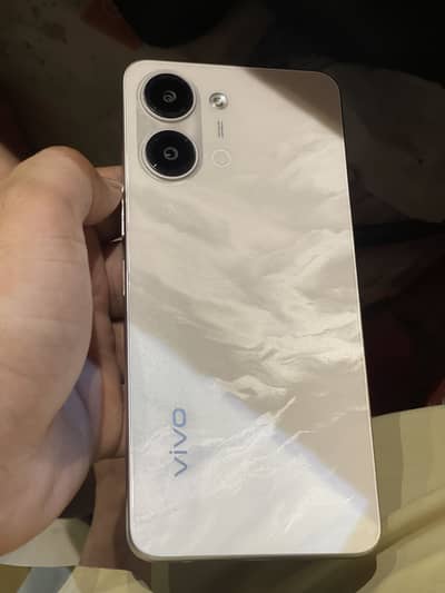 ViVo y05 4+4/128 in Warranty
