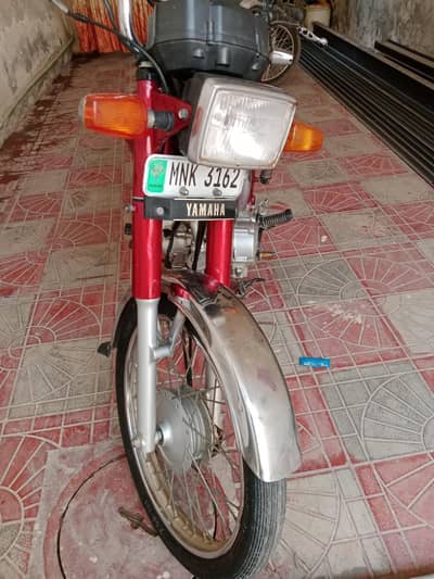 Yamaha.  YD100