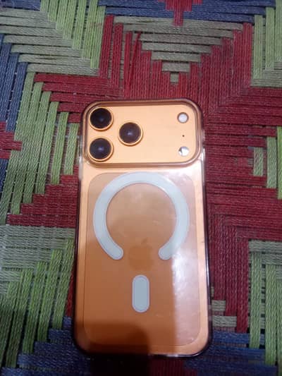 I phone Xr convert in to 17 pro