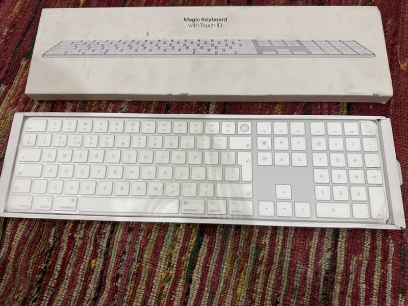 Magic Keyboard 6