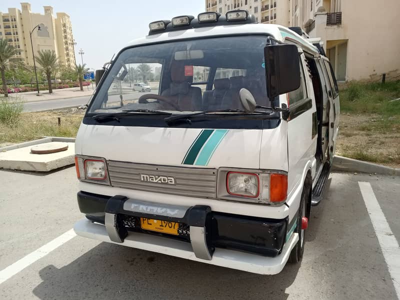 Mazda Mini Bus 2