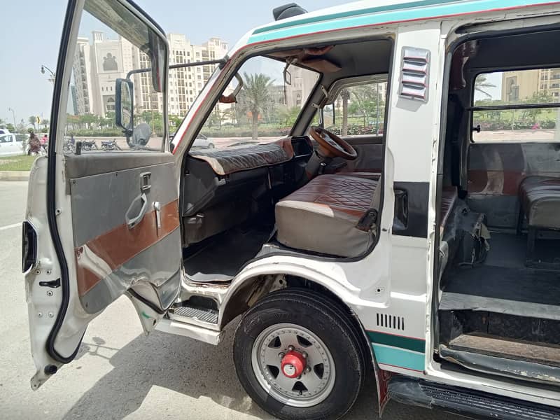 Mazda Mini Bus 6