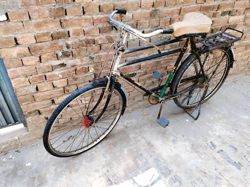 bicycle 10/10 condition 0